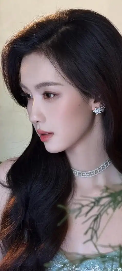 红杏樱桃果实饱满的近景照片